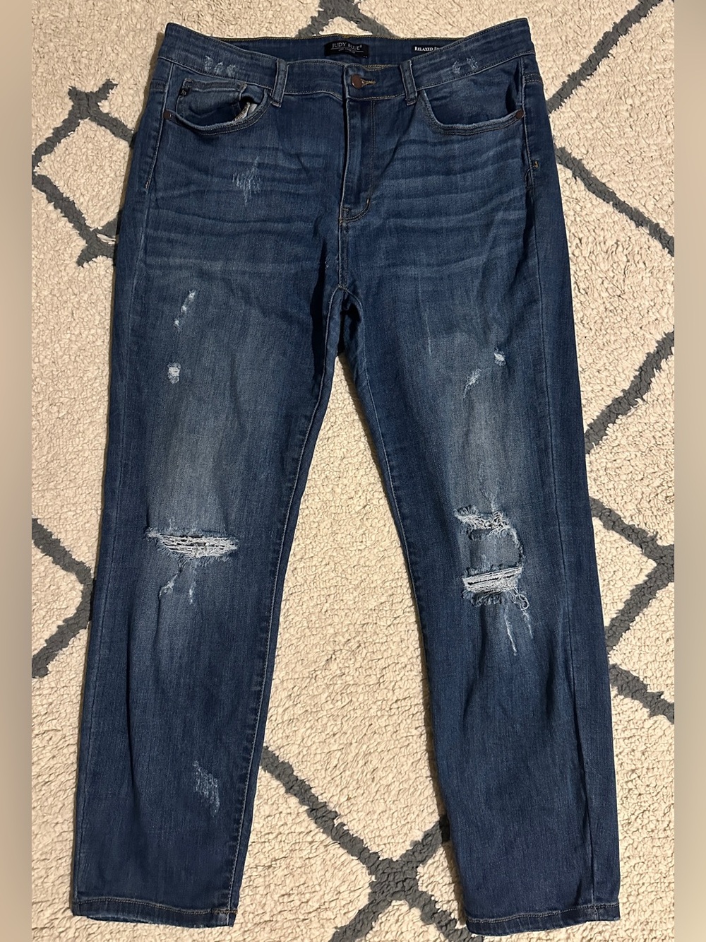 Judy Blue Mid/Dark Blue Ripped Skinny Jeans